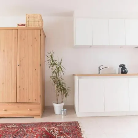 Modern Cozy Apartment, Nearby The Station 헨트
